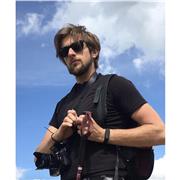 Docente di Fotografia offre lezioni di tecnica fotografica digitale e fotoritocco con Photoshop e Lightroom